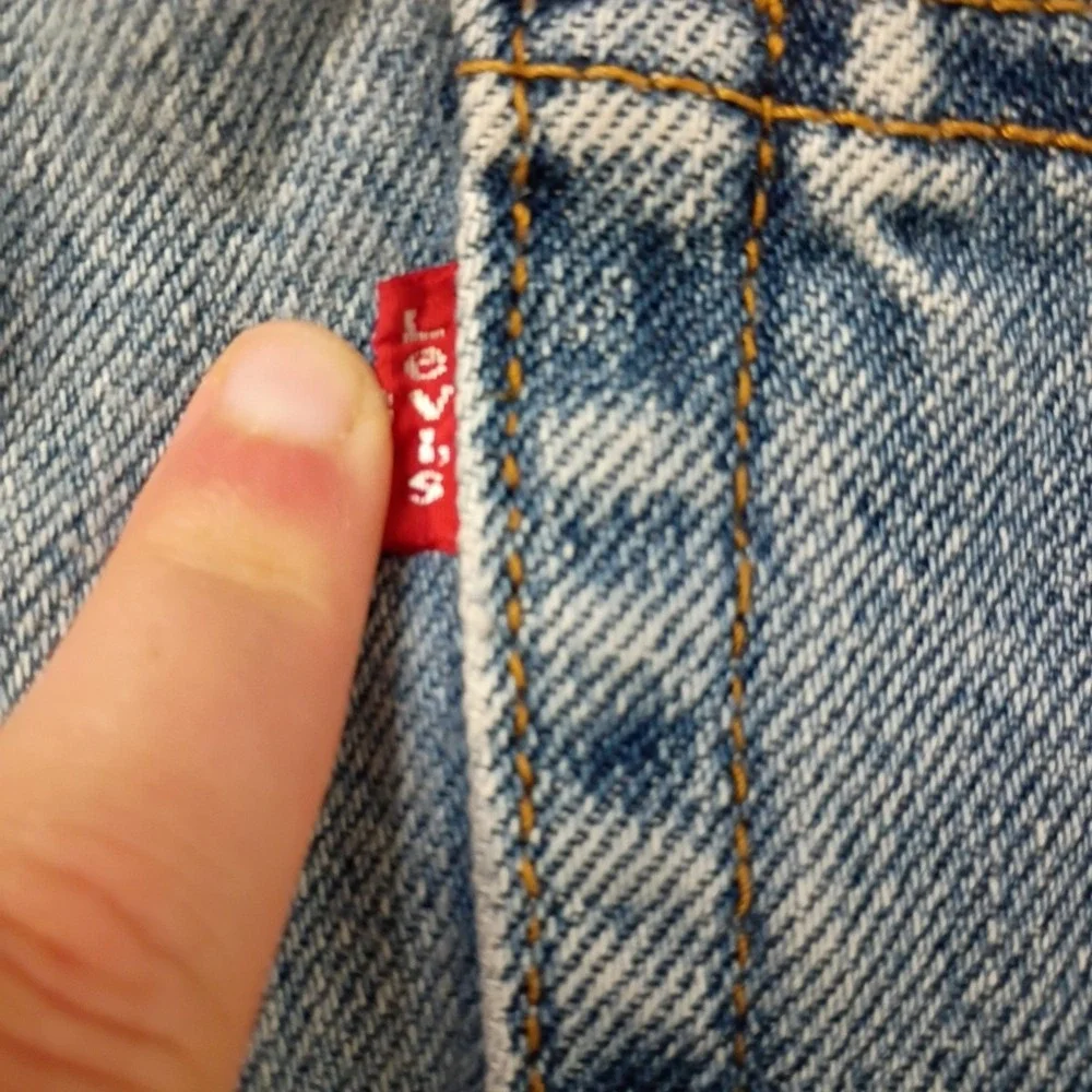 Levis 505 Regular Fit Straight 38 (36) x 32 (30) Light Wash Denim Blue Jeans Zip